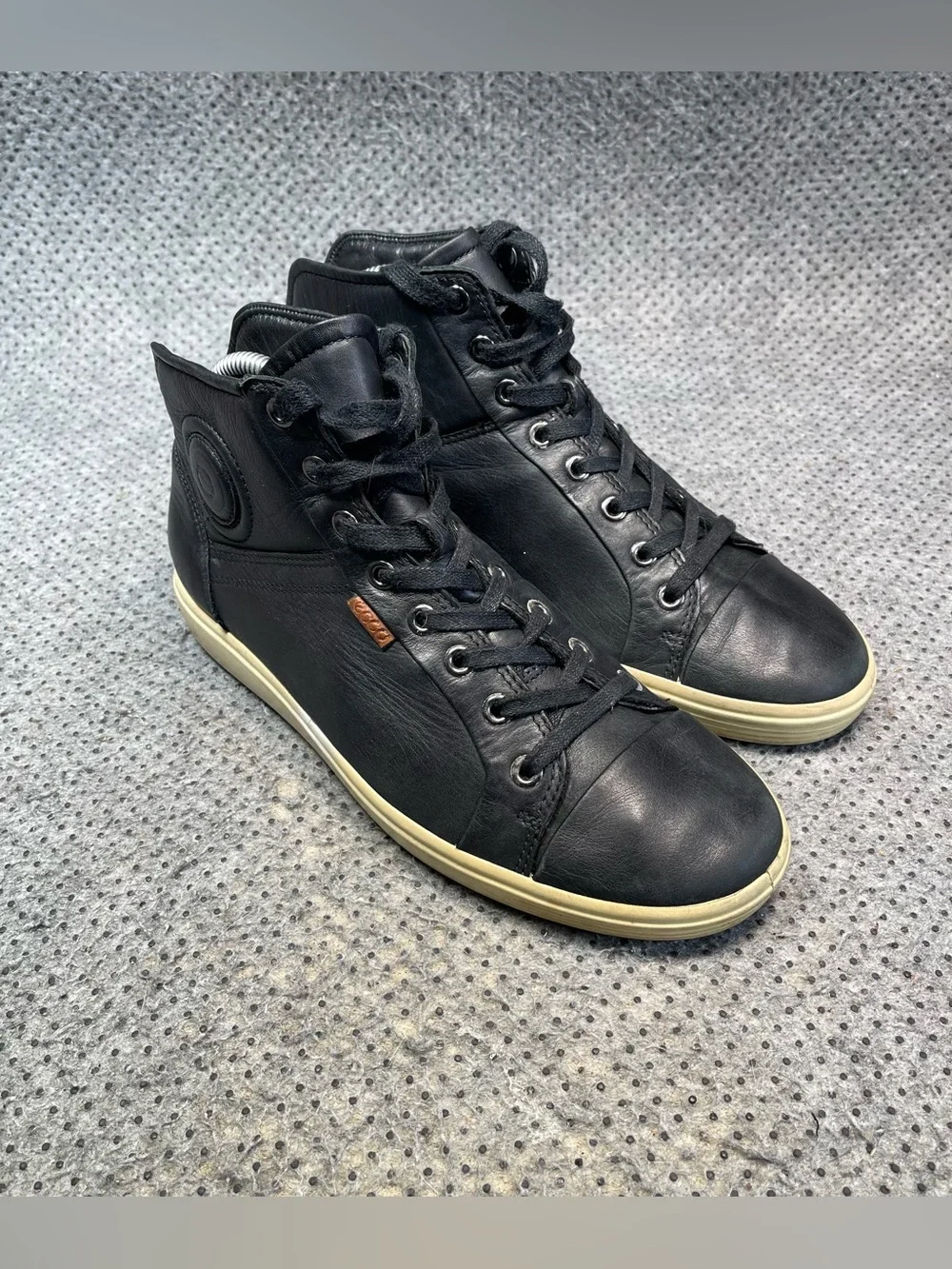 Ecco soft high